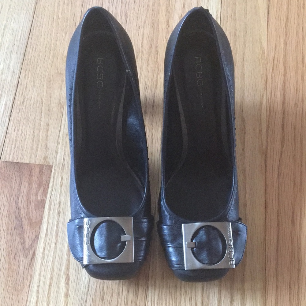 BCBG heels